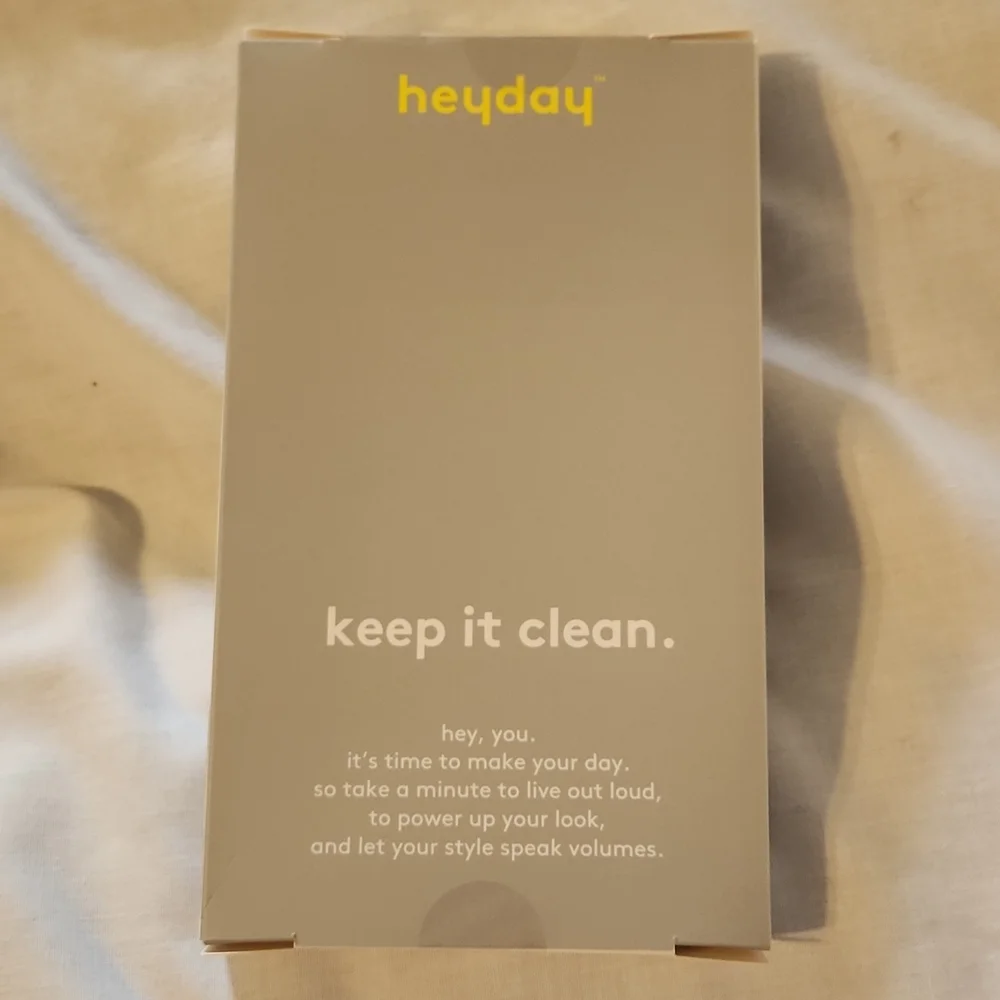 Phone case - Picture 4 of 5